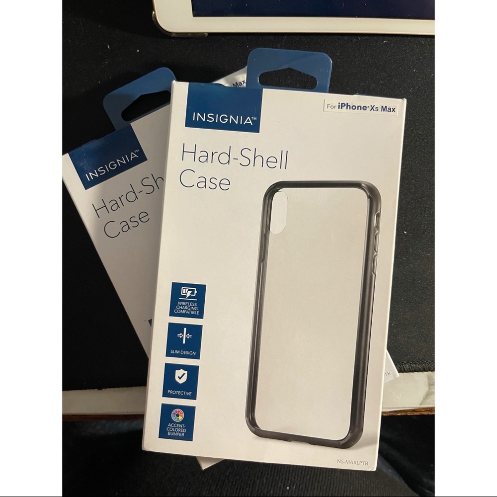 2 Insignia Clear case bundle - IPhone XS Max